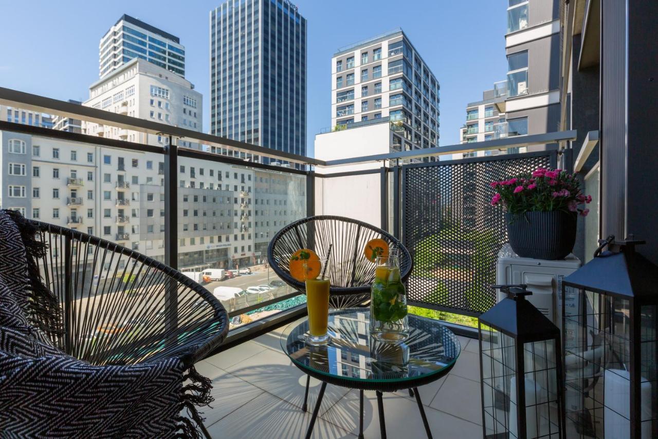 Mennica Residence Central Apartment By Renters Prestige Warschau Buitenkant foto